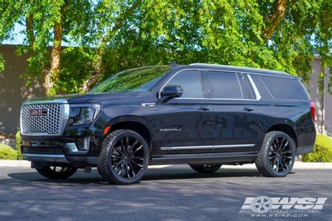 2022 Gmc Yukon With 24 Dub Clout S252 In Gloss Black Milled Accents