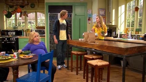 The “Good Luck Charlie” House – IAMNOTASTALKER