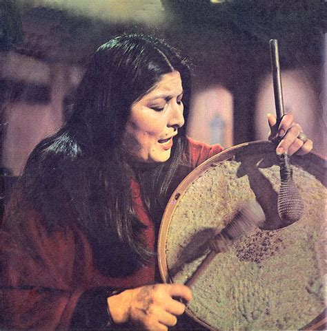 Mercedes Sosa Mucho M S Que La Voz De Am Rica Latina