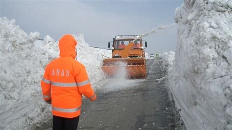 Tormenta Di Neve Sul Valico Colfiorito Europa