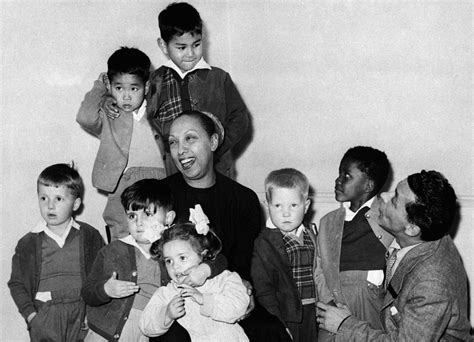 Joséphine Baker Au Panthéon Le Symbole De Son Amour Pour La France