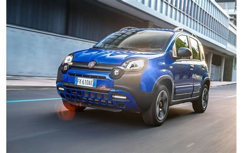 Fiat Panda City Cross Hybride Prix D S