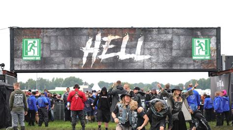 Regen und Schlamm Einlass Stopp für Wacken Fans Wochenblatt online