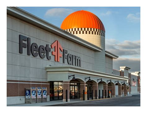 fleet farm oconomowoc close  schafer richardson