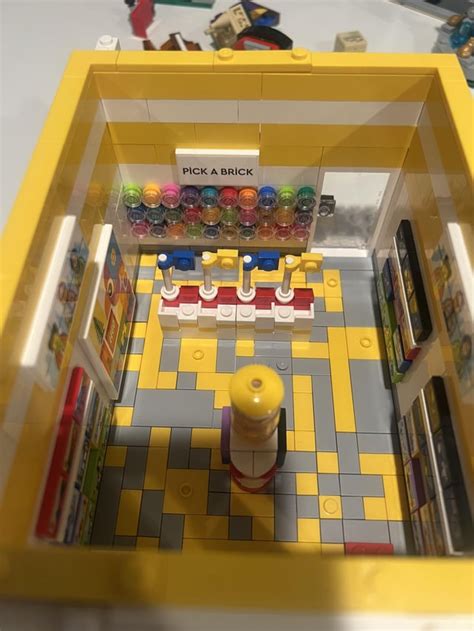 LEGO Store MOC : r/lego