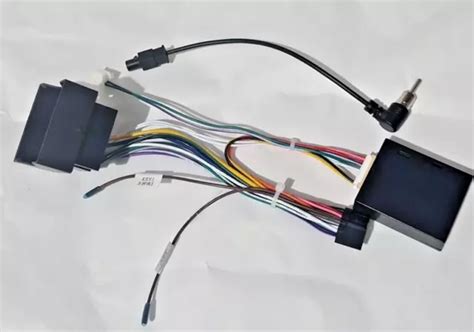 HIWORLD H1H2BM039A CAN Bus Decoder Adaptor Car Radio Head £48.99 ...