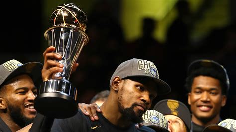 Kevin Durant Wins 2018 Nba Finals Mvp Canada The Official Site Of The Nba