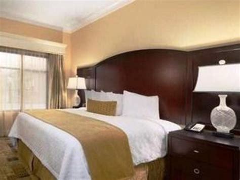 Embassy Suites Orlando - Lake Buena Vista South in Orlando (FL) - Room ...