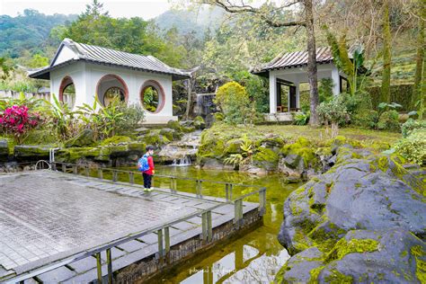 新北坪林親子景點【坪林茶業博物館】 全台唯一茶葉博物館，全新場景超級好拍、古色古香江南庭園 小腹婆大世界