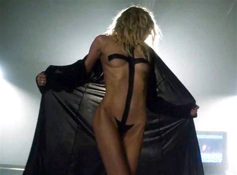 Taylor Momsen Nude Pics Scenes And Porn Scandal Planet