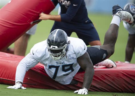 2021 NFL Draft Notebook: Isaiah Wilson trade, Pooka Williams, Kyle Pitts