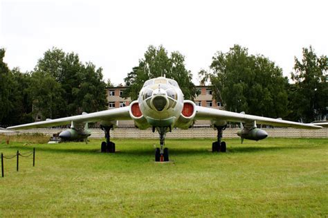 Tu 16k Tupolev Tu 16k Nato Codenamed Badger First Sov Flickr