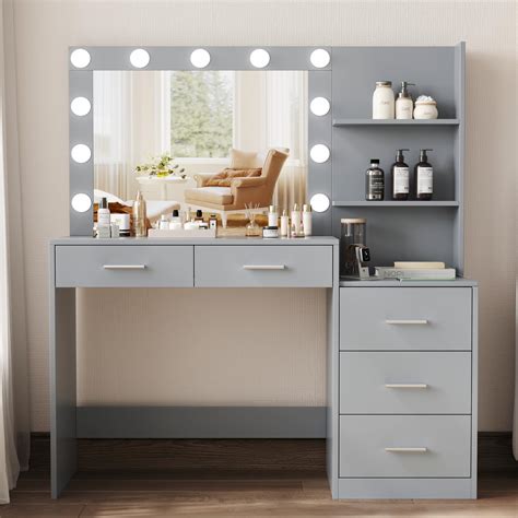 Amazon Rovaurx Makeup Vanity Table With Lighted Mirror Makeup