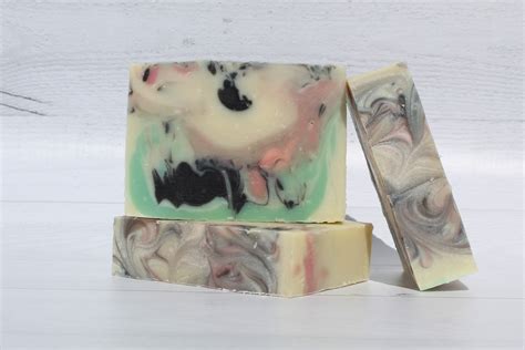 Haitian Vetiver & Cocoa Butter Natural Soap – Heavenly Soap Company