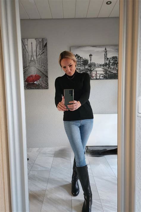 Beautiful Olya 46 Y O From Vilnius With Blonde Hair ID 835141 LadaDate