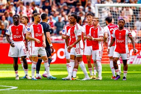 Nóg een uitgaande transfer bij Ajax Soccernews nl