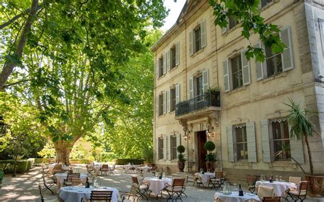 ~ Restaurants & Bar at Saint-Rémy-de-Provence | Château des Alpilles