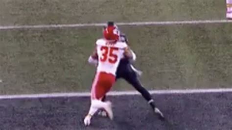 Did Chiefs Get Shortchanged On Replay Of This Pass Interference Call At