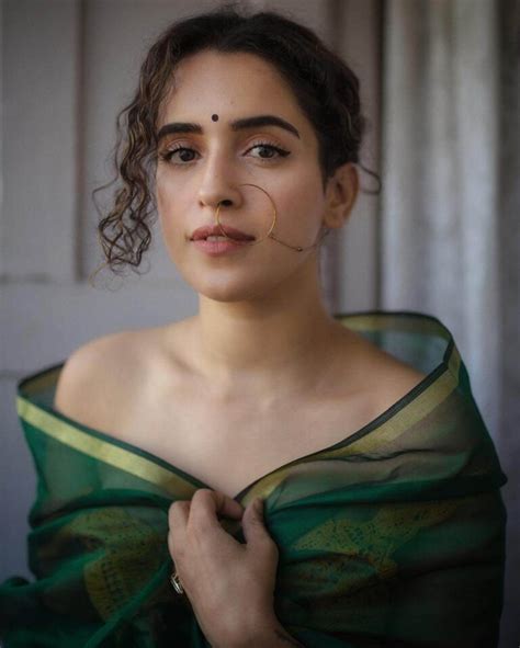 Sanya Malhotra Hot Pics Photos Bikini Images Navel Cleavage