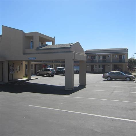 Seaside Hotels near California State University Monterey Bay