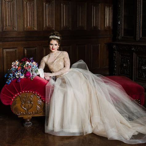 Katy Perry Wedding Dress Hot N Cold