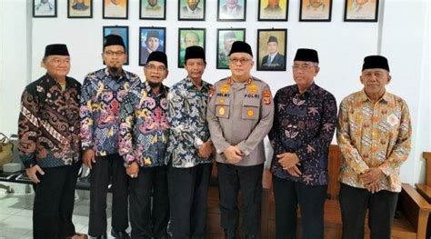 Bangun Sinergi Dengan Ormas Jelang Pemilu 2024 Kapolda Lamp