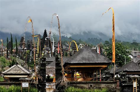 Full Day Besakih Mother Temple Tour With Volkswagen Safari｜kura Kura Bus