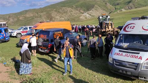 Erzurum da acı olay Serinlemek için gölete giren 3 çocuktan 1 i boğuldu