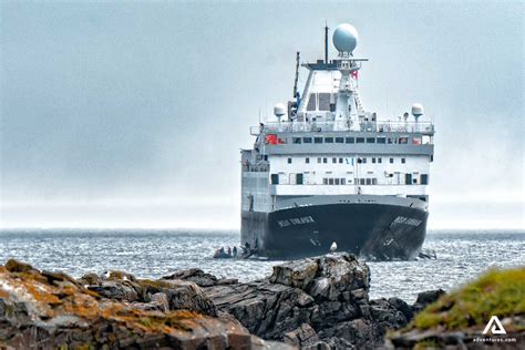 Arctic Expedition Cruises Ocean Endeavour Ship | Adventures.com