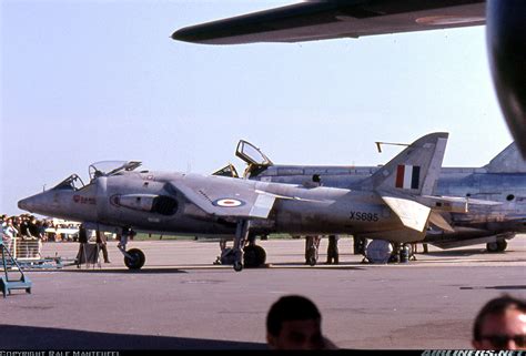 Hawker Siddeley Kestrel FGA1 - UK - Air Force | Aviation Photo #1261803 | Airliners.net