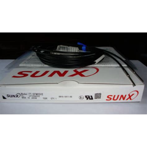 1PC New SUNX FT SFM2SV2 Photoelectricity Sensor FTSFM2SV2 In Box Free