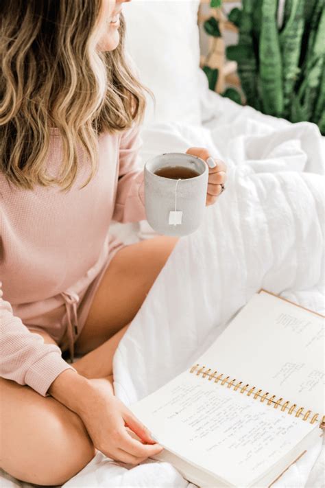 How To Create A Boss Babe Morning Routine In Just 11 Easy St 60 Year Old Billionaire Artofit