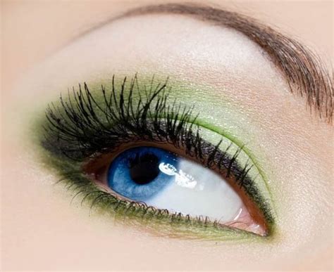 Eyes Make Up - Eye Make Up Tips - Absolutely Amazing Eye Makeup Design