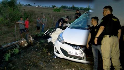 Acidente Fatal Casal Em Motocicleta Morre Na Br Pr Ximo Ao