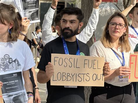 Fossil Fuel Lobbyists Eclipse Delegates From Vulnerable Nations At