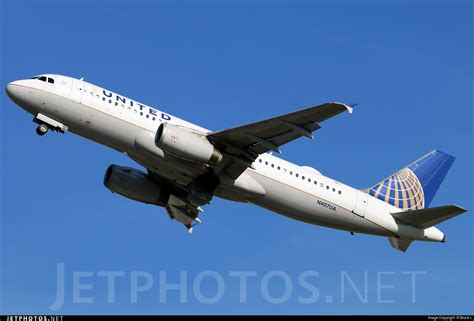 N407UA Airbus A320 232 United Airlines Brock L JetPhotos