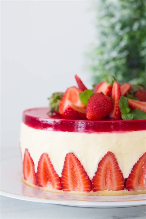 Fraisier Bolo Mousse De Morango Danielle Noce