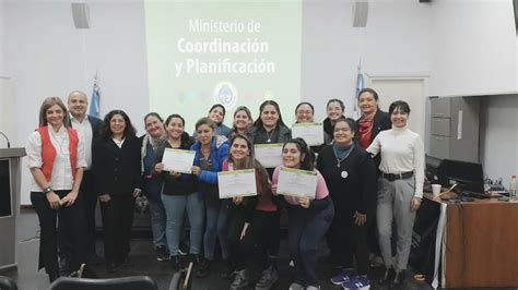 Entrega De Certificados De La Primera Capacitaci N Clima Emocional