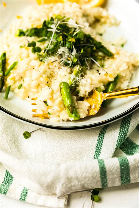 Lemon And Chive Risotto With Asparagus Never Not Hungry