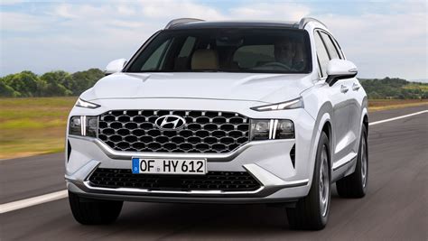 New Hyundai Santa Fe Facelift Revealed Automotive Daily