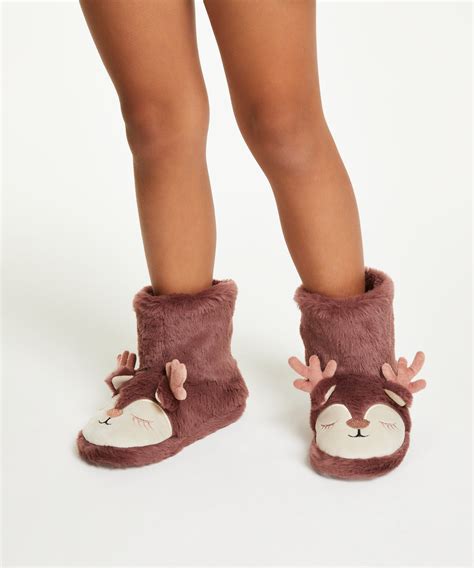 Kids Reindeer Slippers For £15 Slippers Hunkemöller