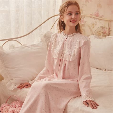 Vintage Nightgown Cotton Sleepwear Gown Women Elegant Nightgowns Long