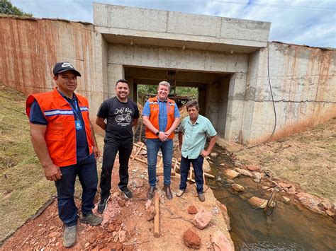 Prefeito De Itarar Sp Heliton Do Valle Realiza Visita T Cnica S