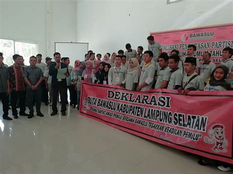 Ajak Generasi Milenial Awasi Pemilu Bawaslu Lamsel Gelar Sosialisasi