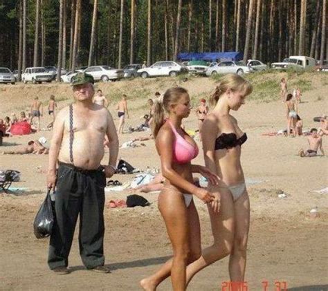 The Most Ridiculous Bikini Photos Ever Pics Izispicy