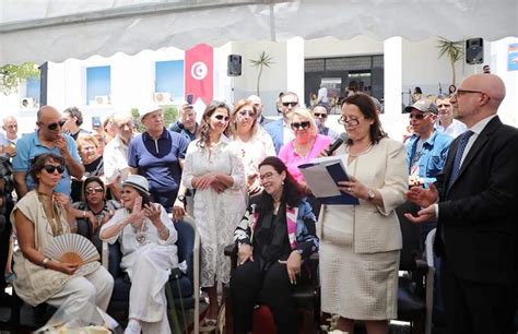 La Goulette Une Rue Au Nom De Claudia Cardinale Photos R Alit S