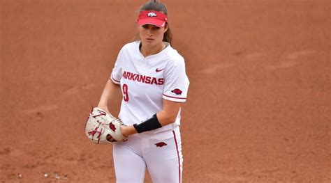 Razorback Softball Ranked No 18 In Nfca Preseason Poll Klrt