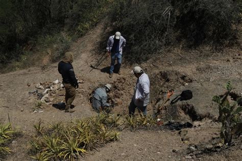 La Jornada Hallan Restos Humanos En Colonia Contlalco De Tlapa Guerrero