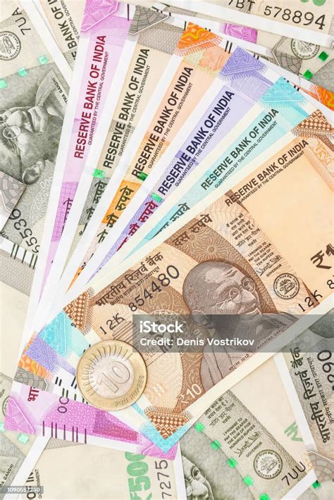 New Indian 10 50 100 200 500 And 2000 Rupees Banknotes And Coin Stock