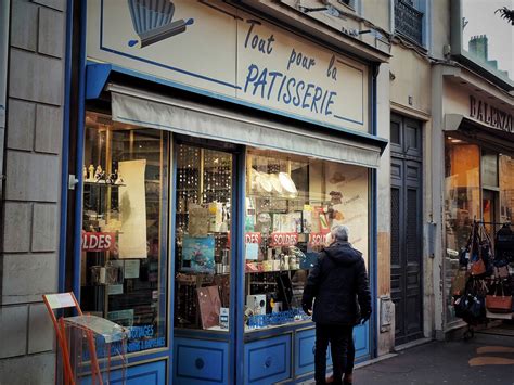 Apr S Ans Ce Magasin De La Rue Jeanne D Arc Rouen Ferme